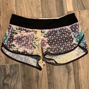 Paradise Grid Lululemon 2.5 inch